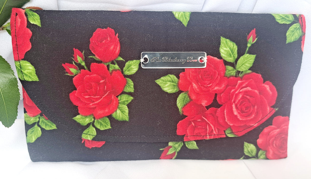 Versatile wallet - Red Roses