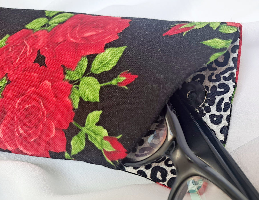 Glasses Case - Red Roses
